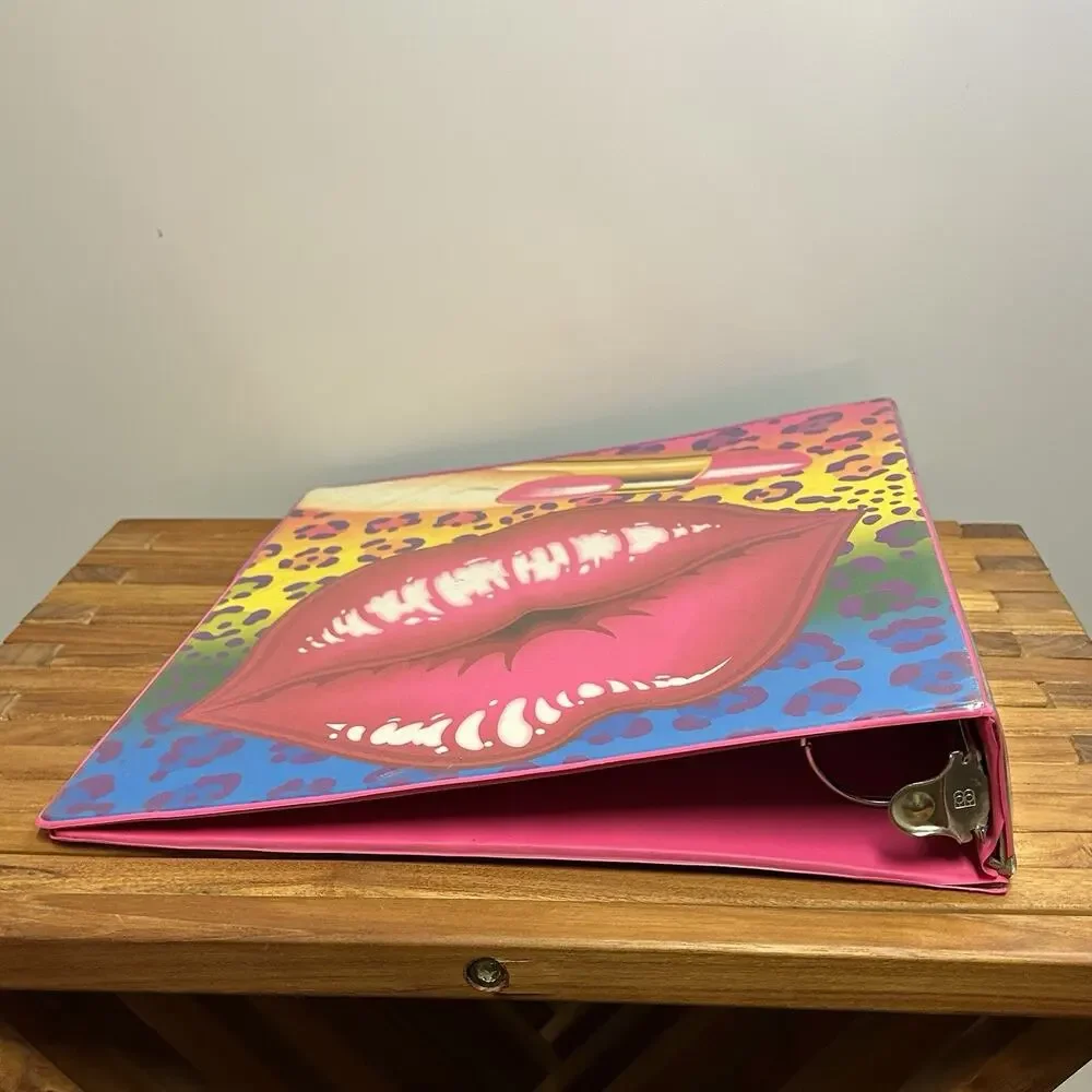 Vintage Lisa Frank 3 Ring Binder Lips Lipstick Rainbow Colorful Cheetah
